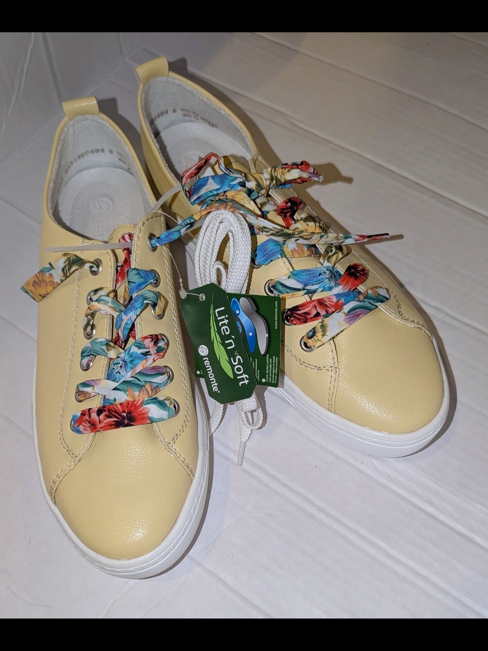 Remonte Adult Yellow Leather Lace-Up Sneakers with Floral Laces